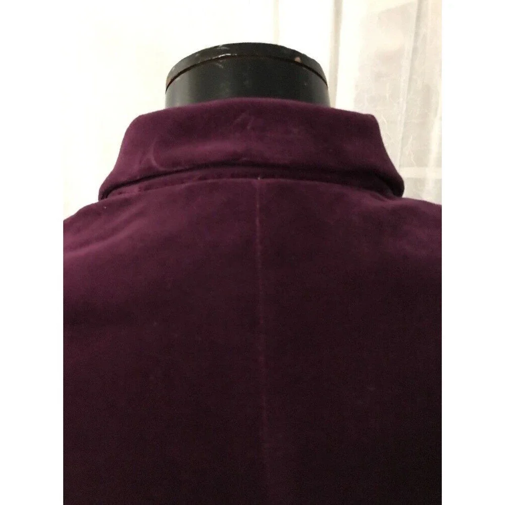 Calvin Klein Women's Cropped Blazer Plum 3 Hidden Button Lined Velour Size 2 - Picture 7 of 12